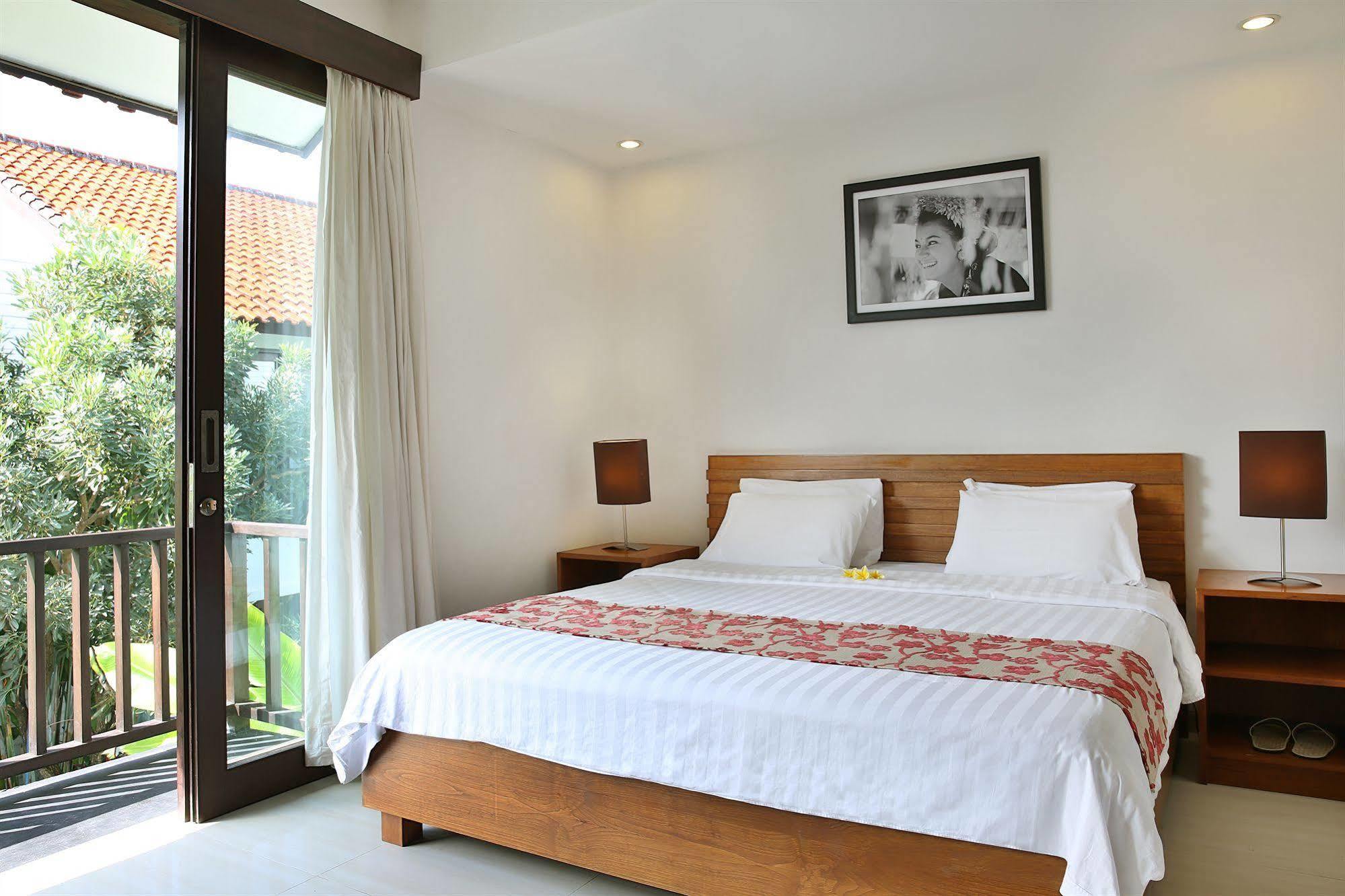 Aparthotel Seminyak Townhouse Exterior foto